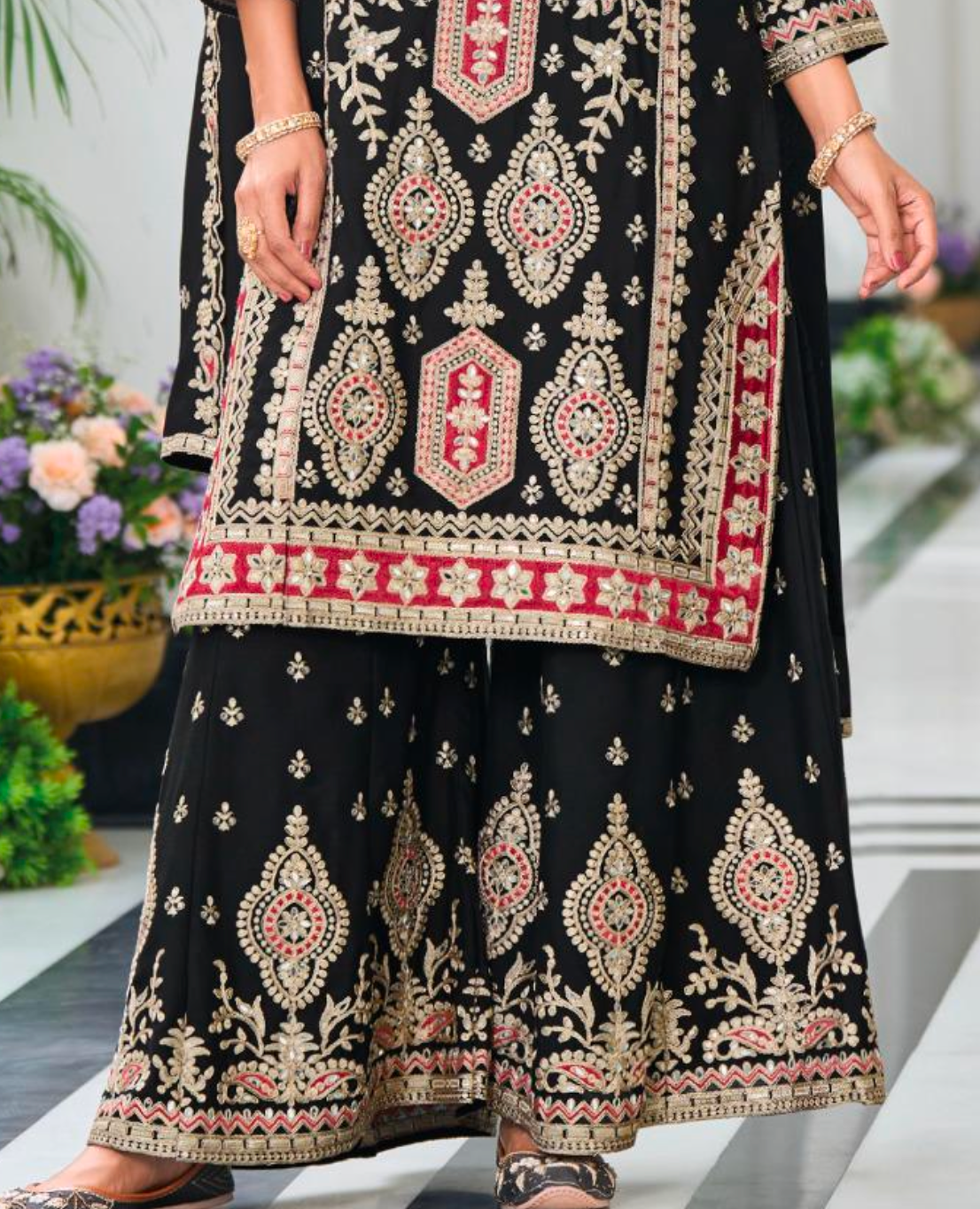 Matrut | Luminious Shadow Black Straight Suit