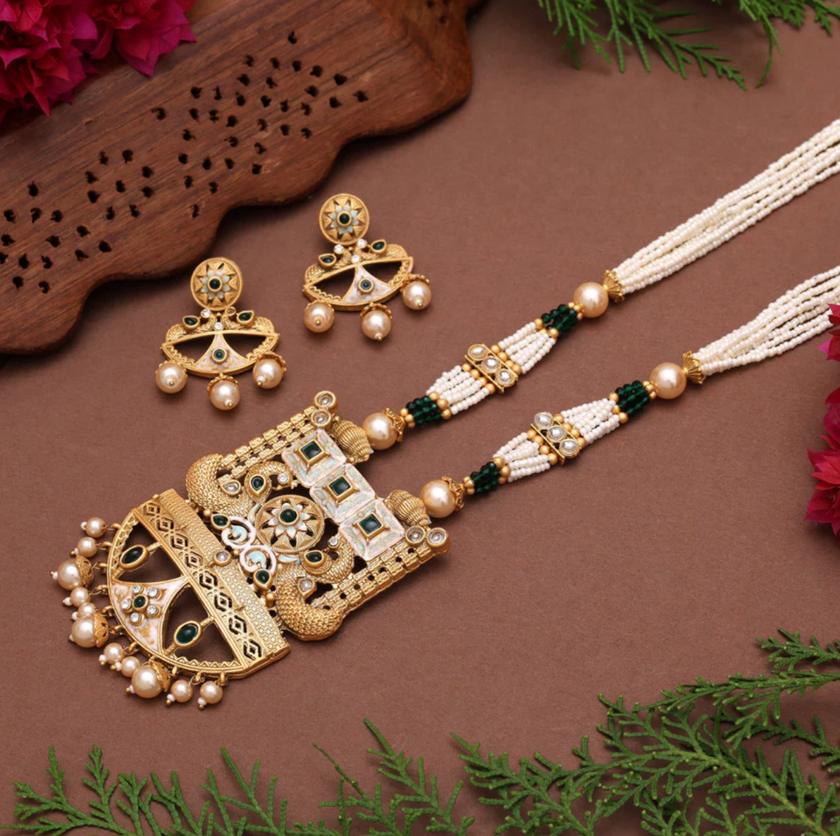 Matrut | Ethnic Necklace Set - M370