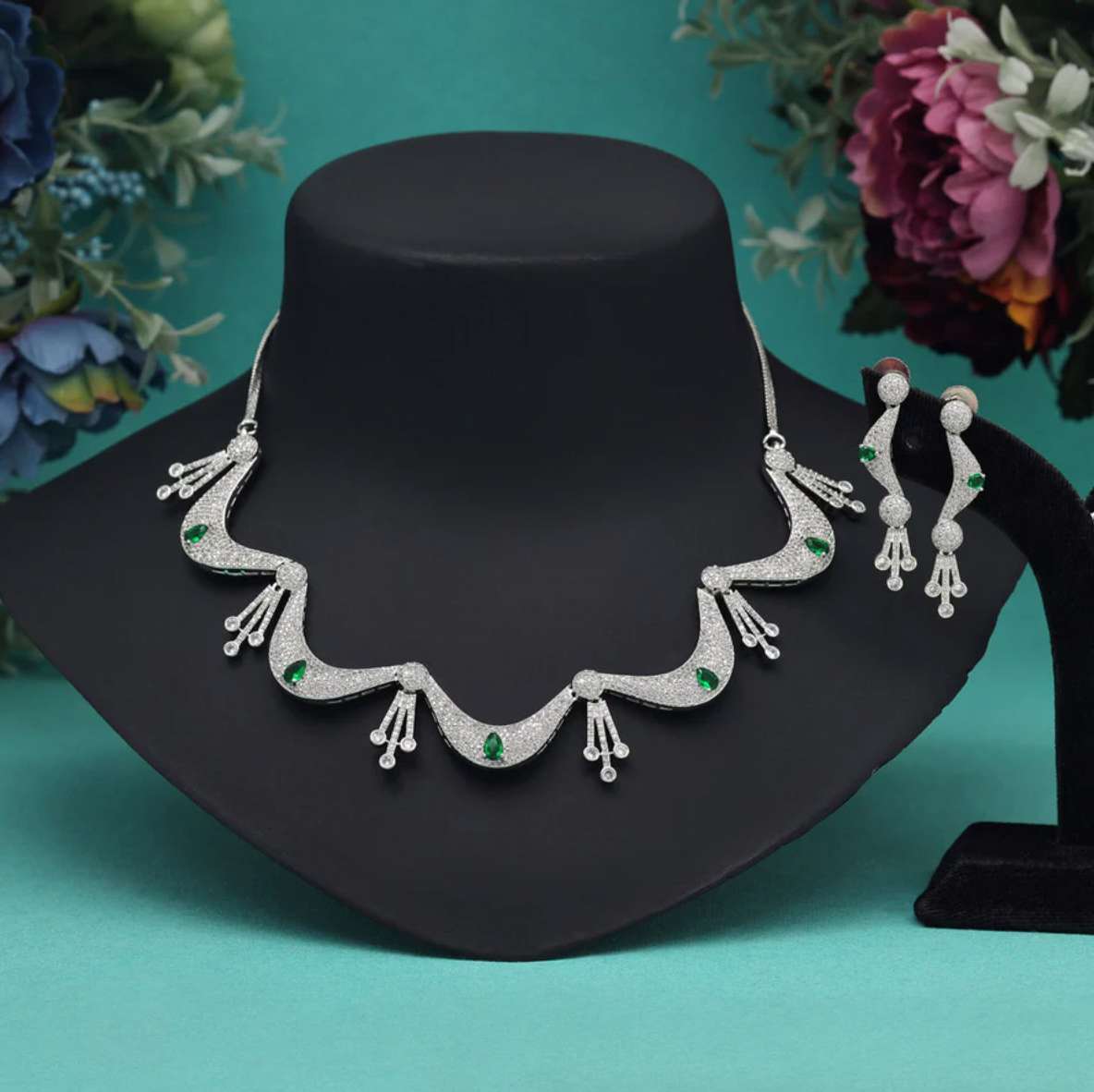 Matrut | Indo-western Necklace Set - IN341