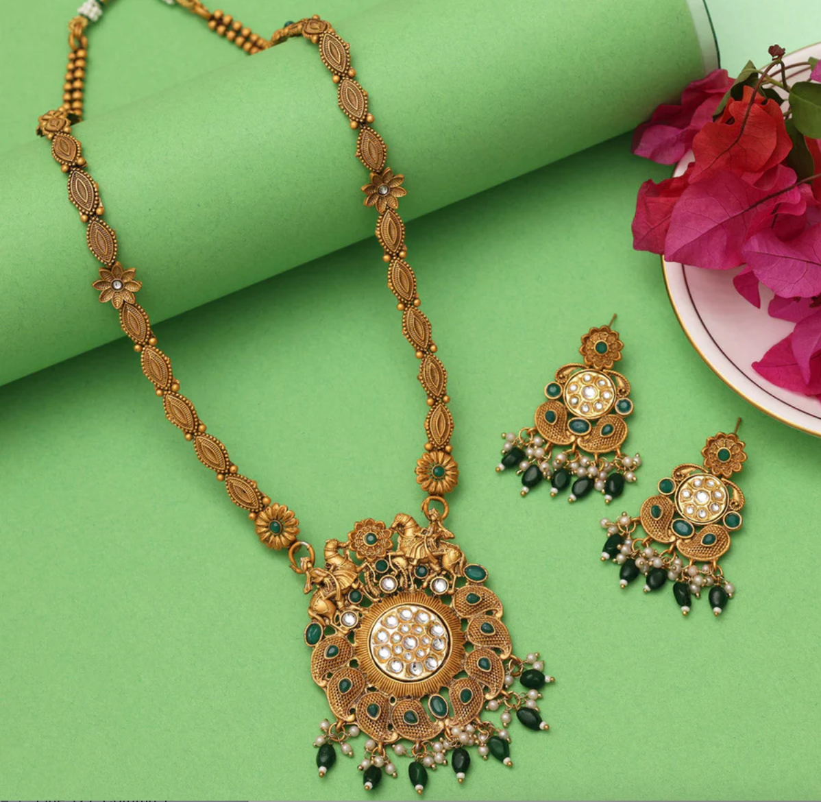 Matrut | Ethnic Necklace Set - M333