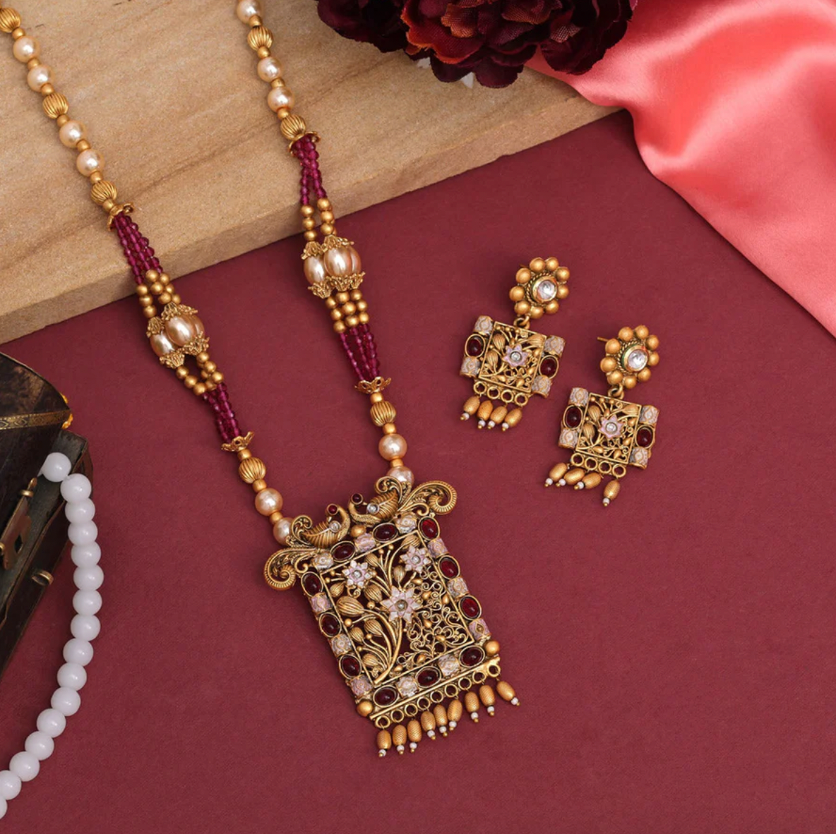 Matrut | Ethnic Necklace Set - M334