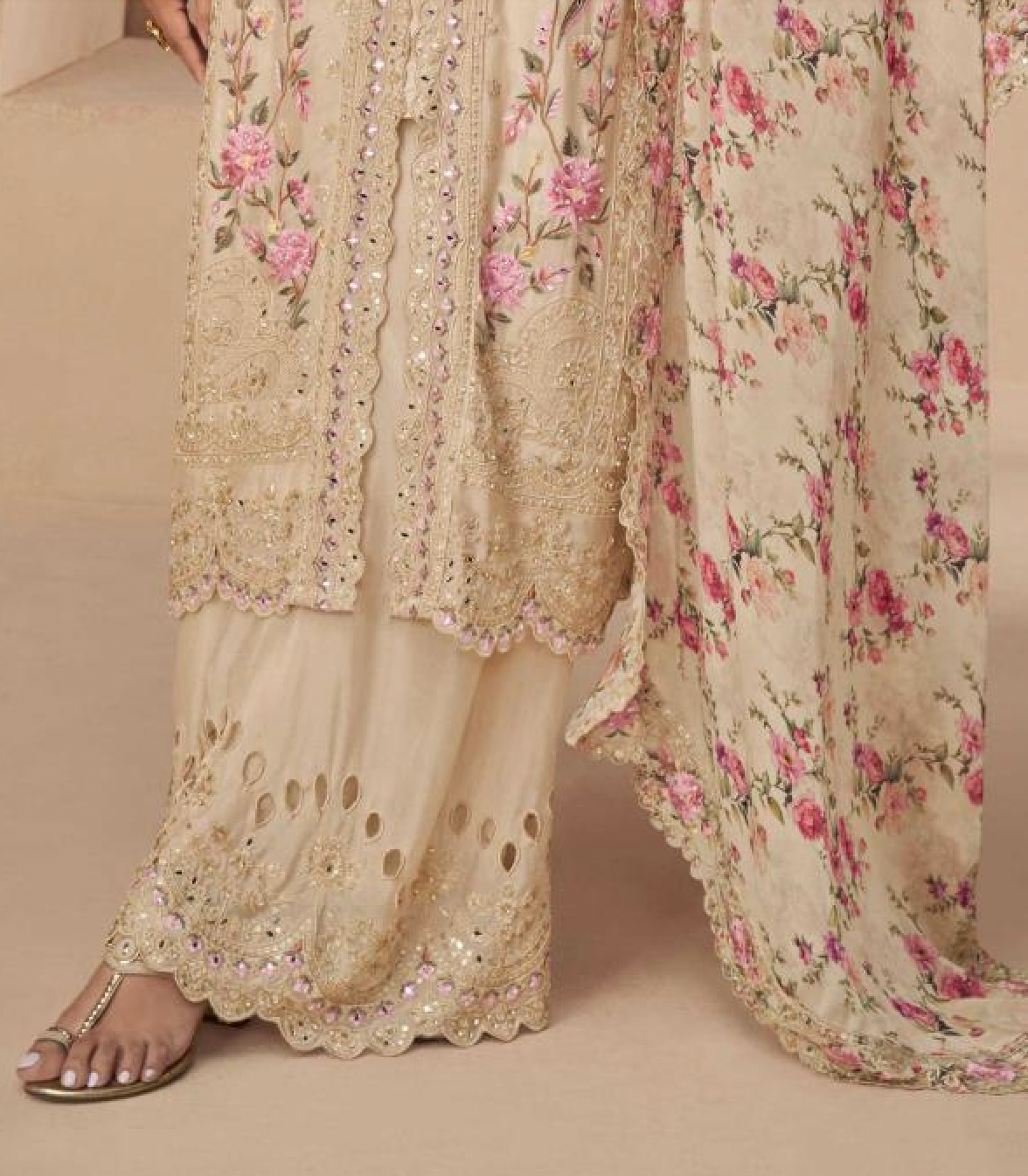 Matrut | Blossom Ivory Straight Suit