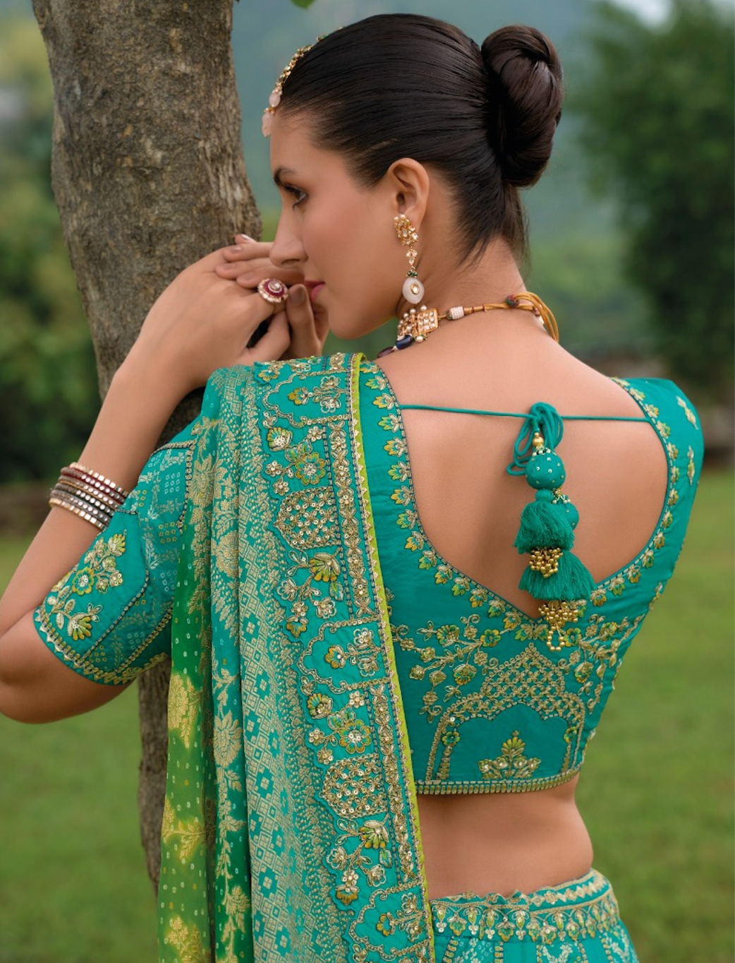 Matrut |  Vaani Blue Green Lehenga Set