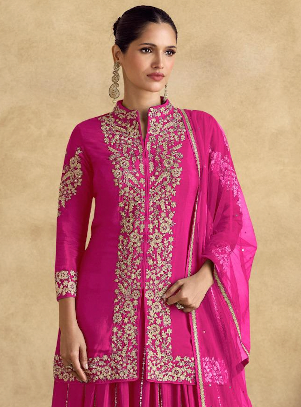 Matrut | Blanc Aura Hot Pink Sharara Suit