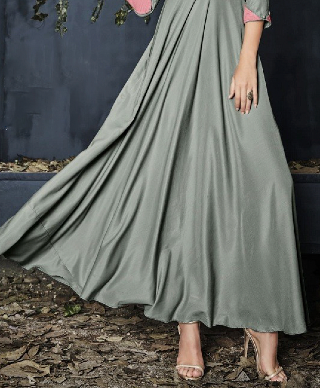 Matrut | Finesse Flare Grey Gown