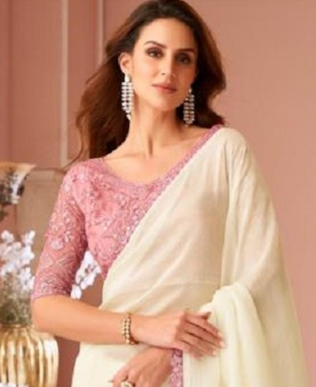 Matrut | Rouge Radiance Off-white Saree