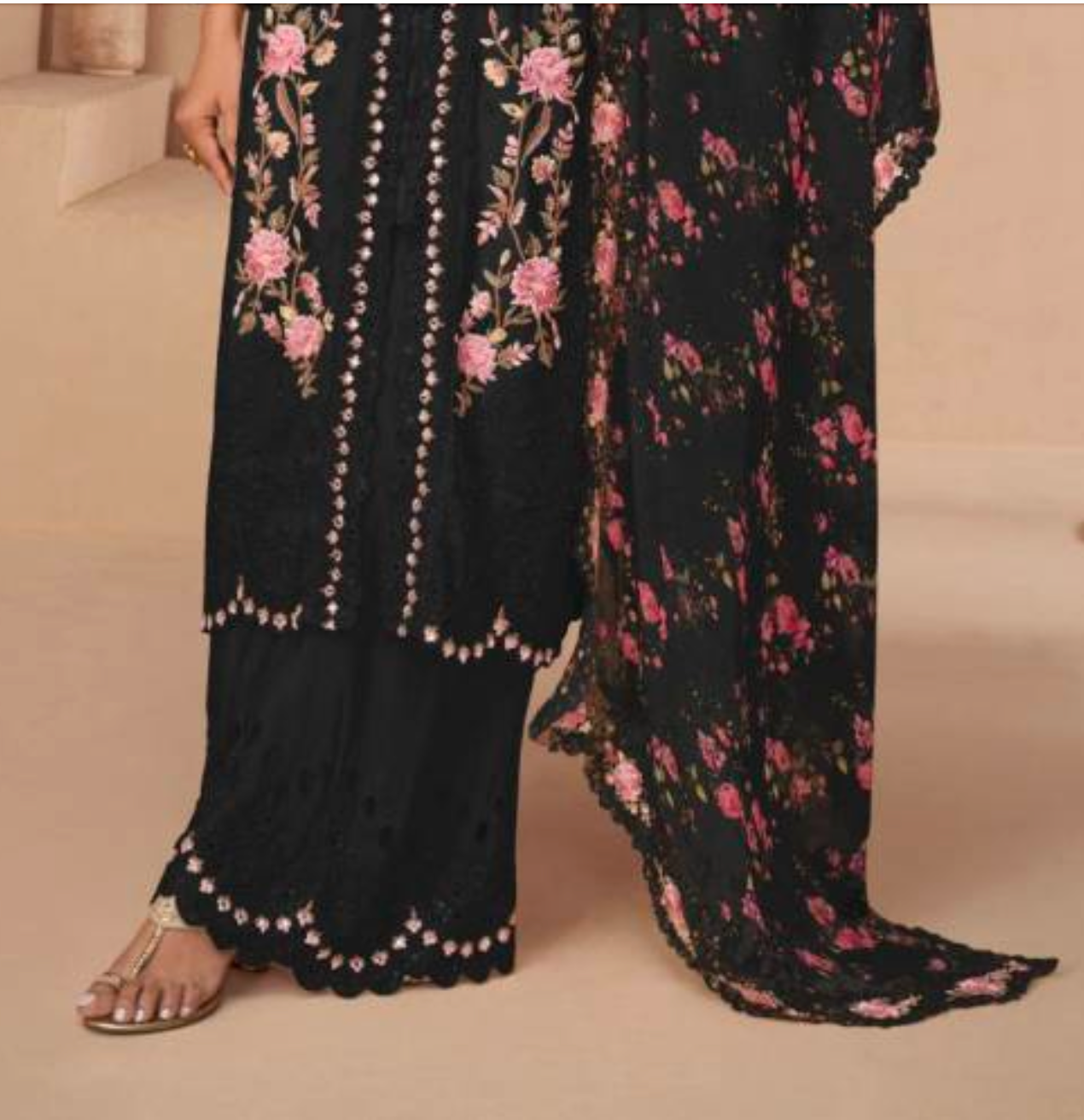 Matrut | Blossom Ivory Black Suit