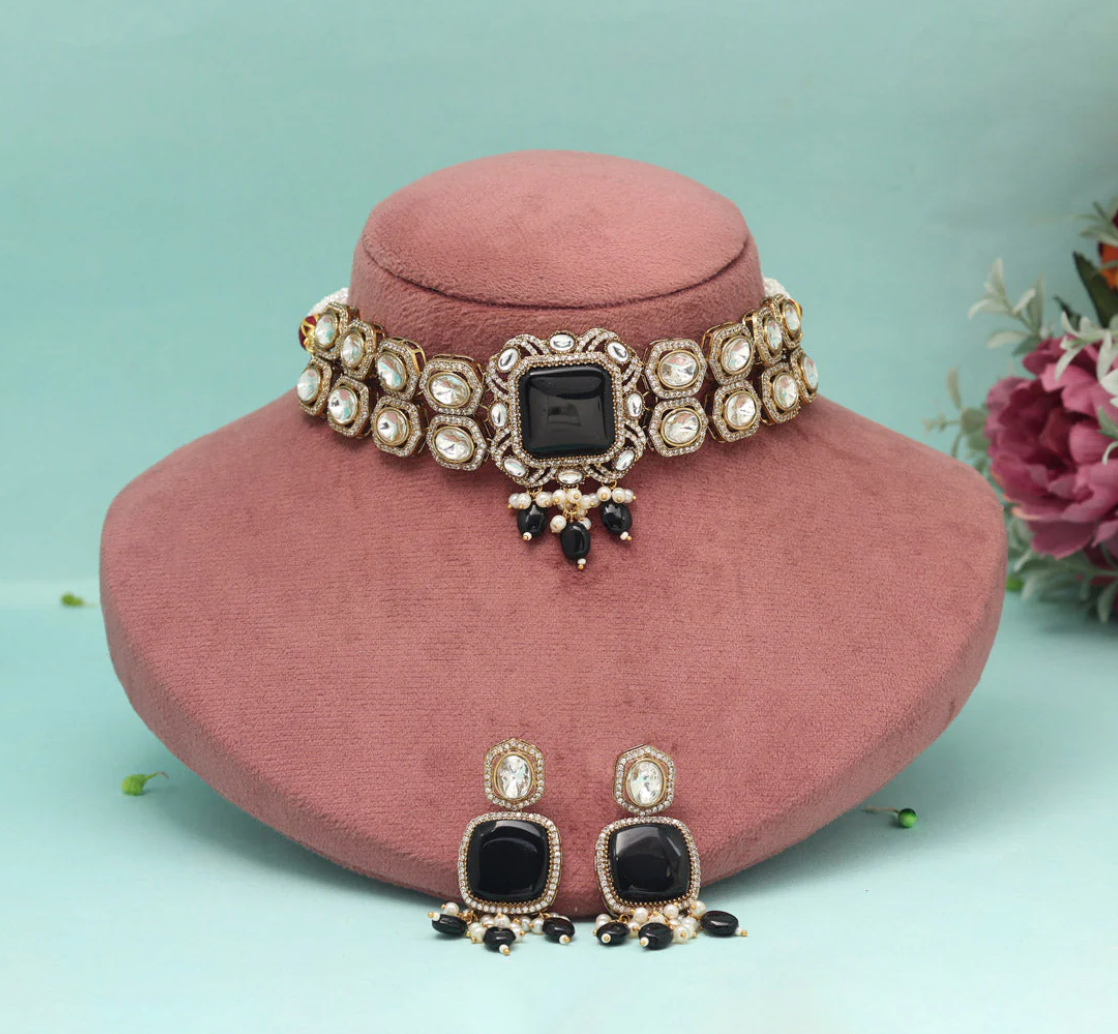 Matrut | Ethnic Necklace Set - M379