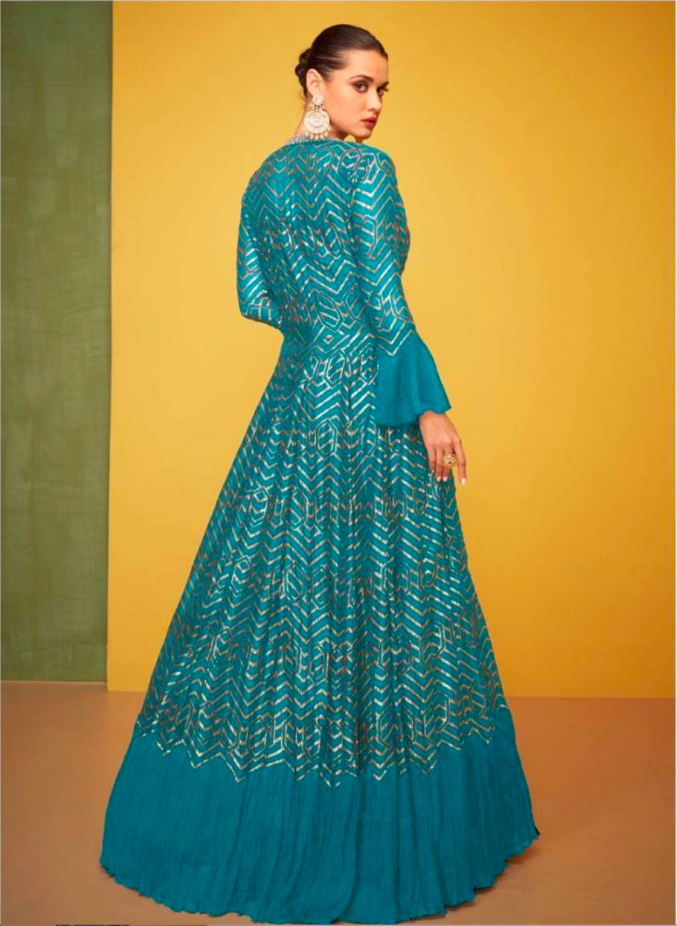 Matrut | Petals Firozi Gown
