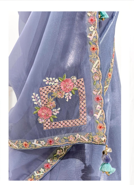 Matrut | Cherry Chant Indigo Saree