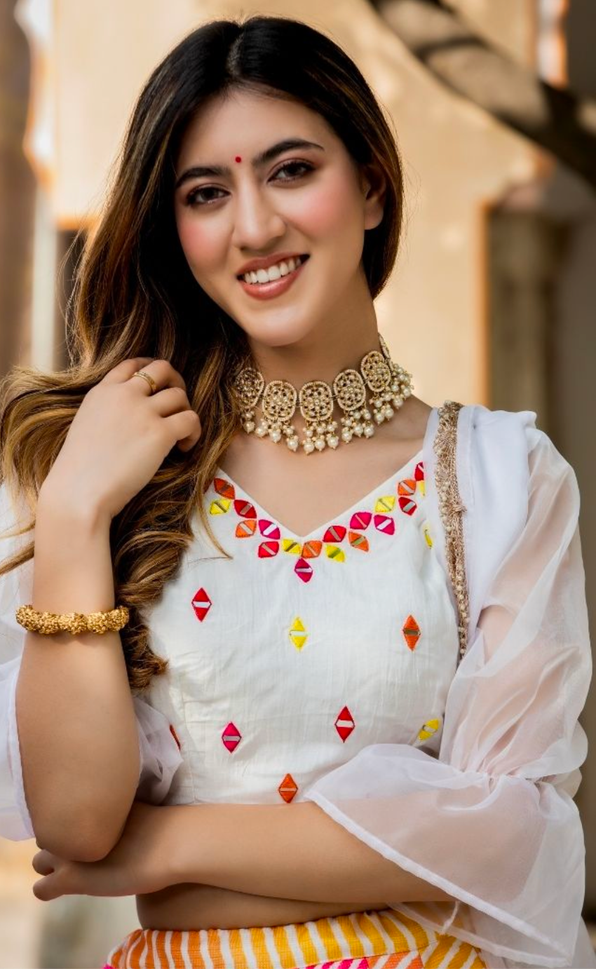 Matrut | Darling White Multicolor Lehenga