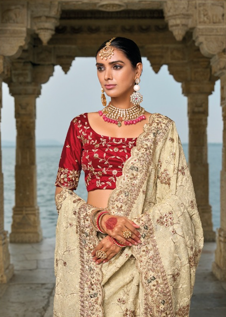 Matrut | Shahi Andaaz Cream-Red Saree