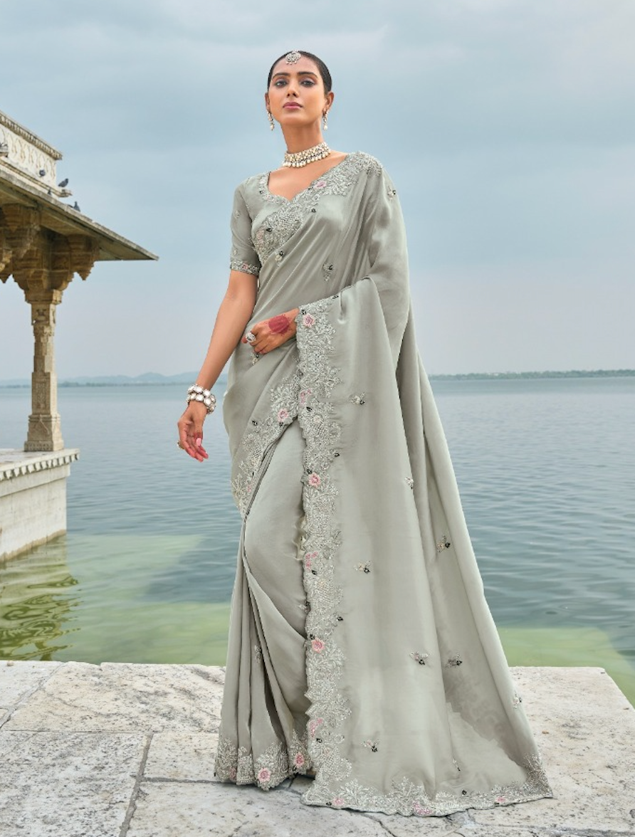 Matrut | Shahi Andaaz Grey Saree