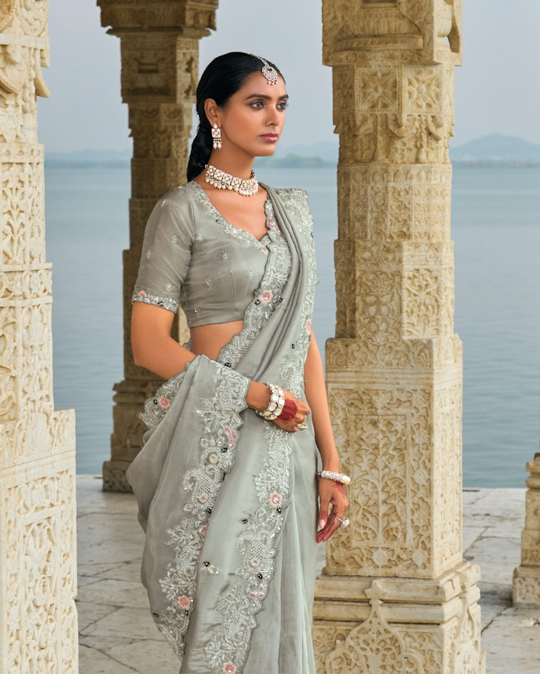 Matrut | Shahi Andaaz Grey Saree