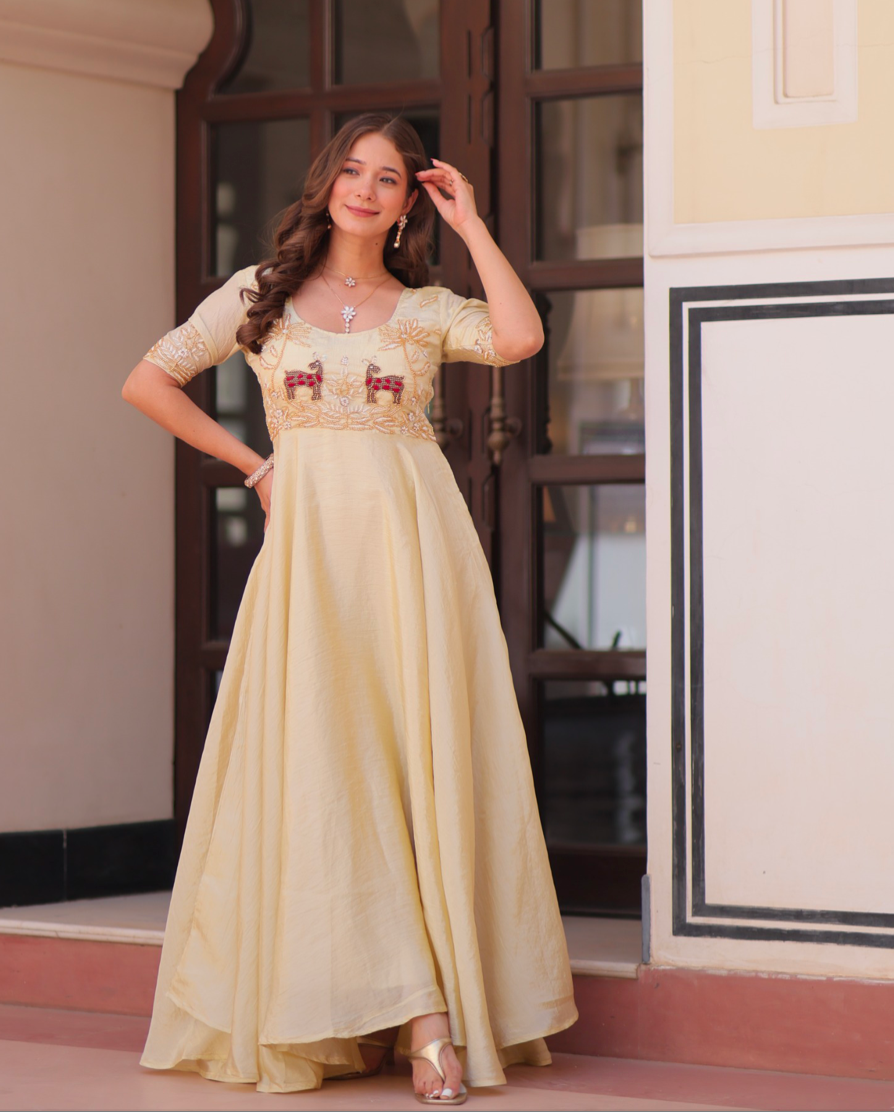 Matrut | Aliya Crush Beige Gown