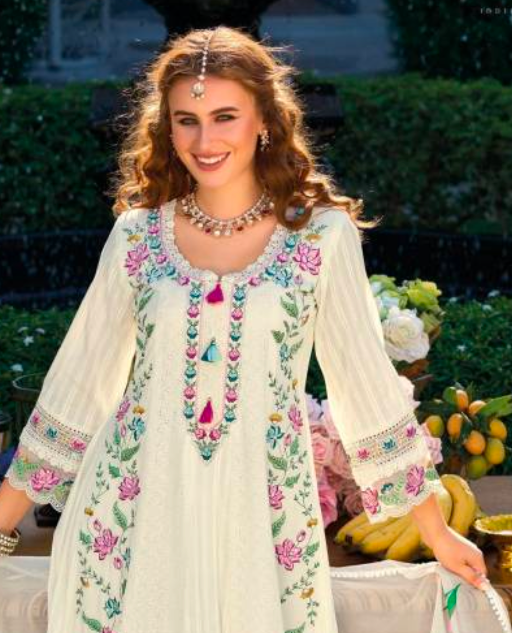 Matrut | Jugni White Anarkali Suit