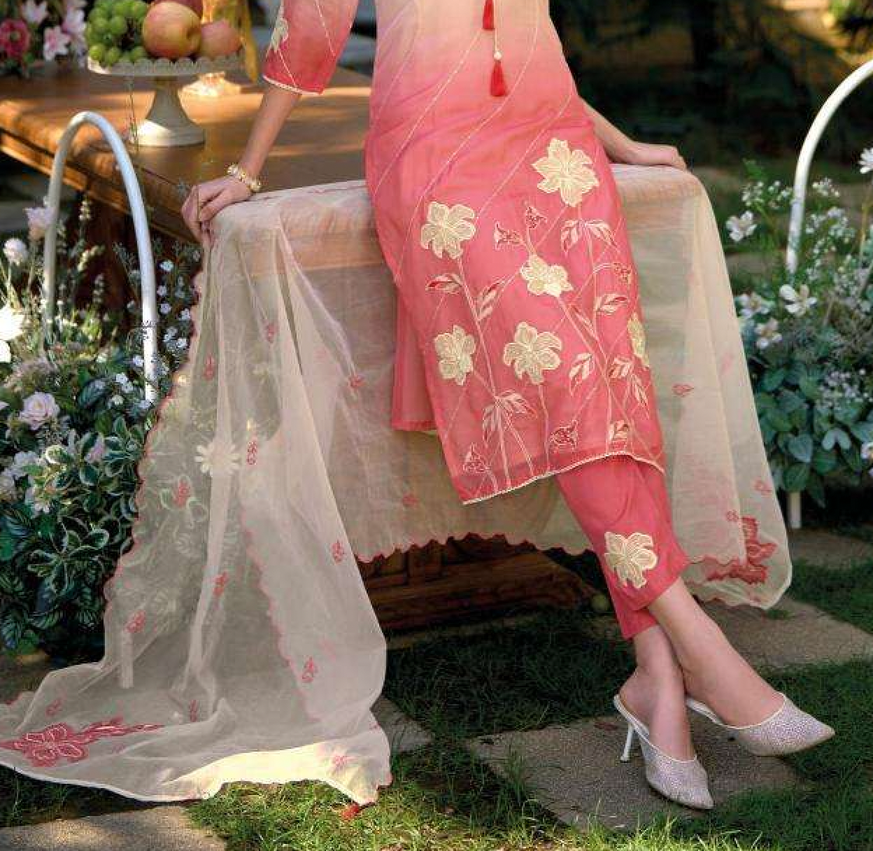Matrut | Suroor Peach Straight Suit