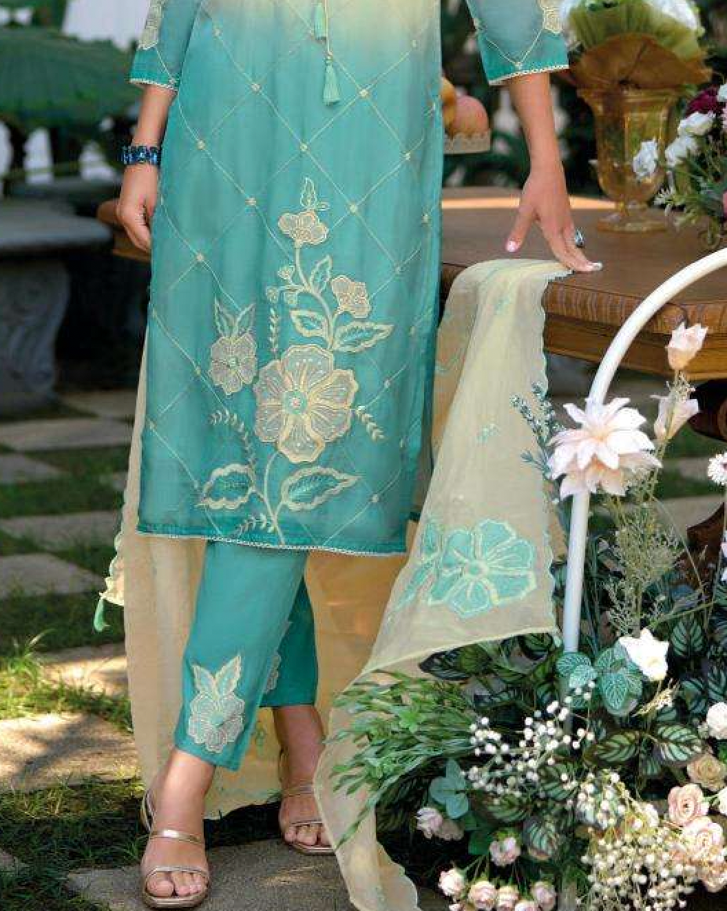 Matrut | Suroor Blue Straight Suit