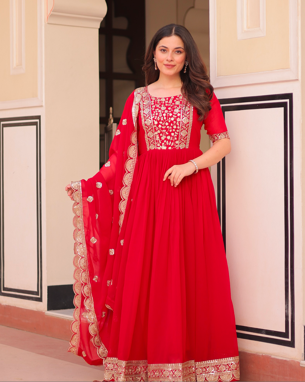 Matrut | Keeran Red Gown