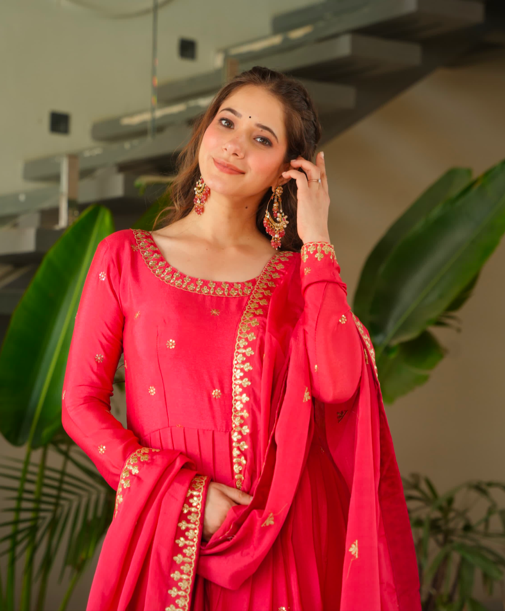 Matrut | Senori Red Gown