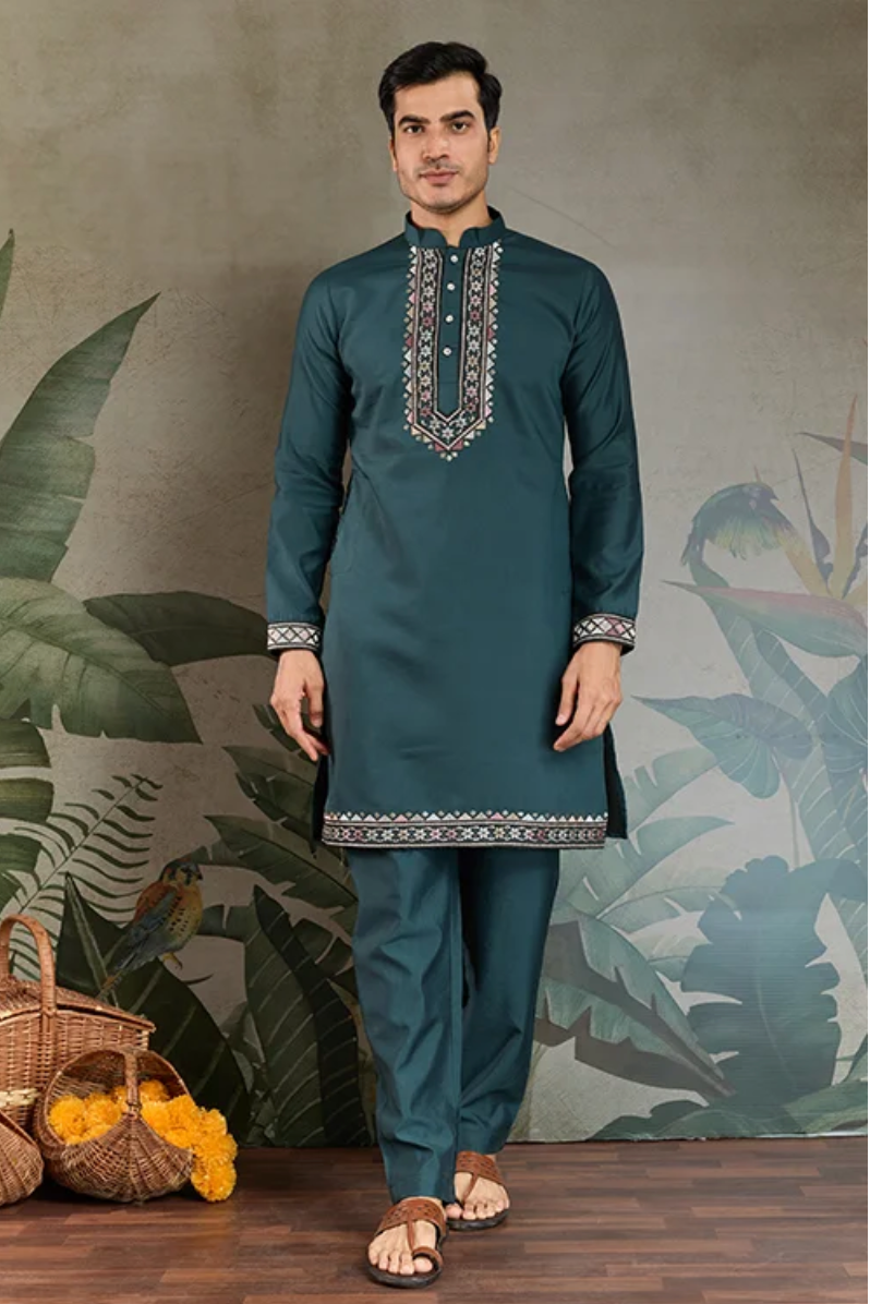 Matrut | Rajwada-2 Peacock Green Kurta Set
