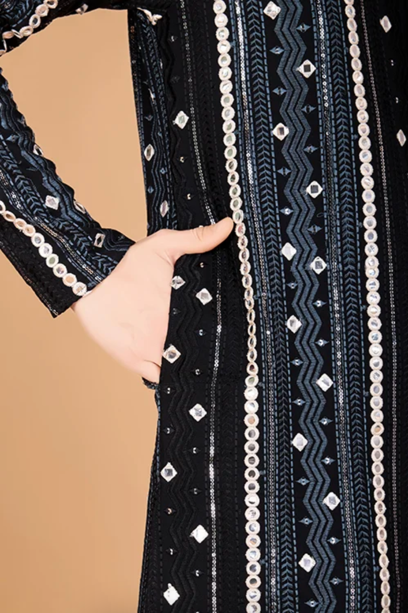 Matrut | Horizon Hues Black Kurta Set
