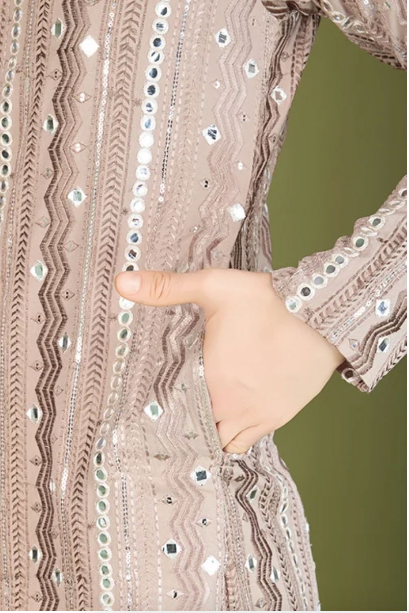Matrut | Horizon Hues Ivory Kurta Set