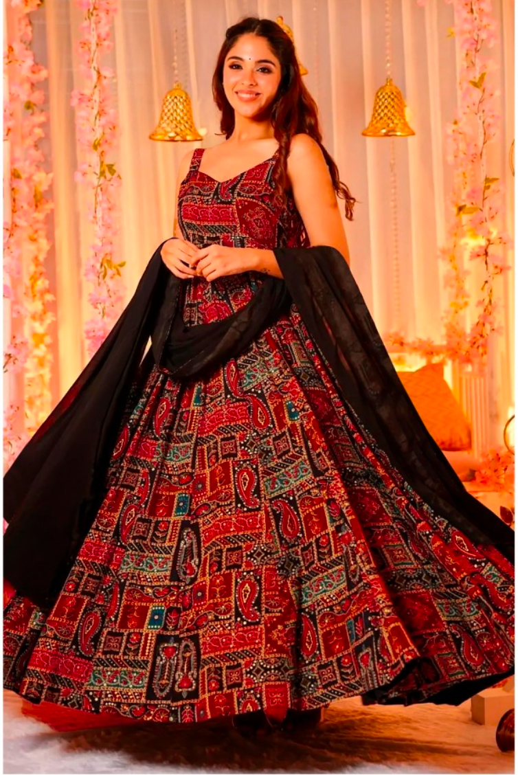 Matrut | Shayara Red-Black Gown
