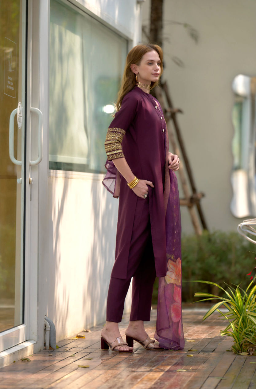 Matrut | Divine Bliss Wine Straight Suit