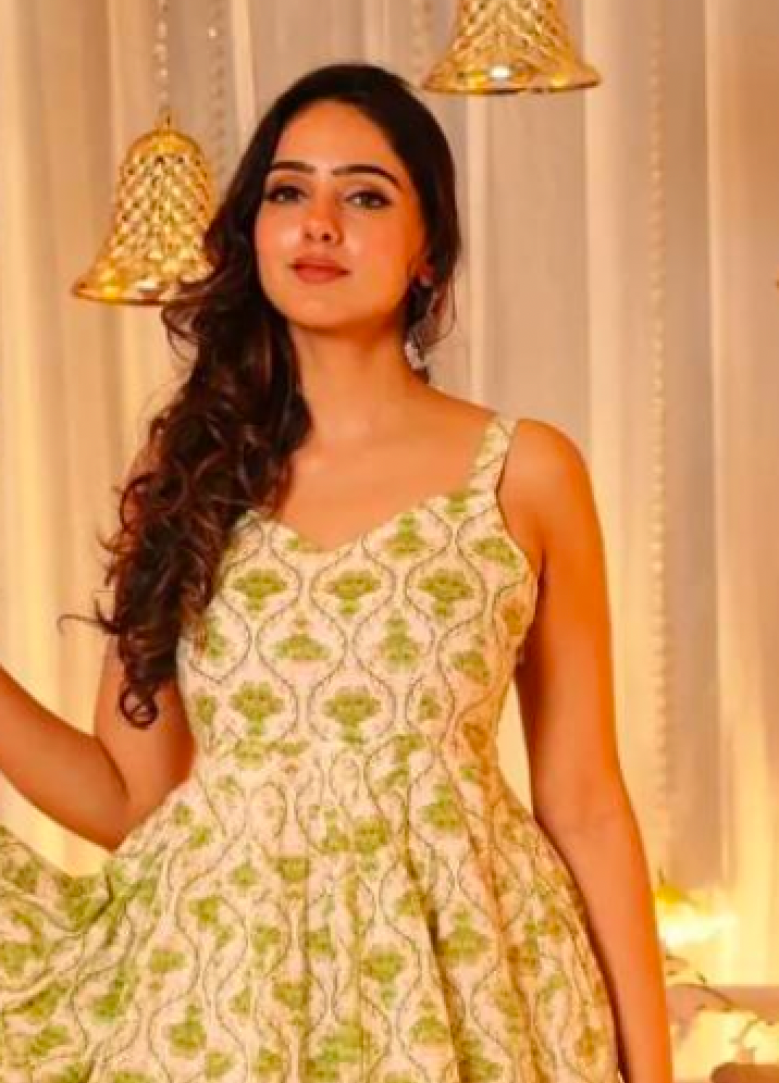 Matrut | Chaand Pista Green Anarkali Suit