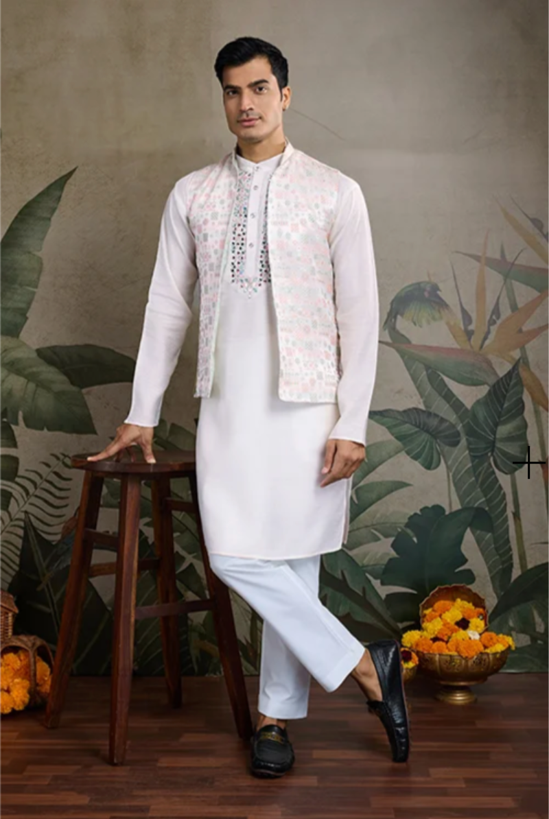 Matrut | Shaan Off-white Kurta Set