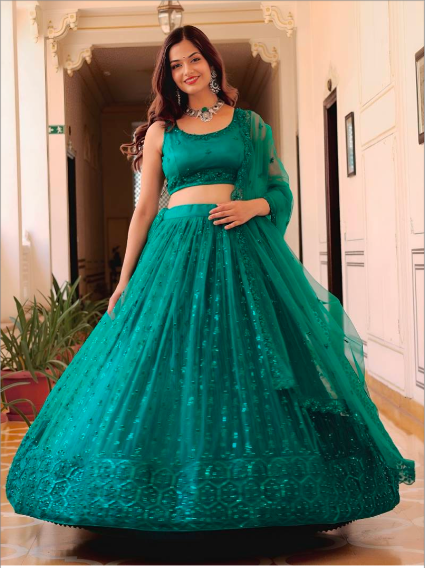 Matrut | Aayna Peacock Green Lehenga