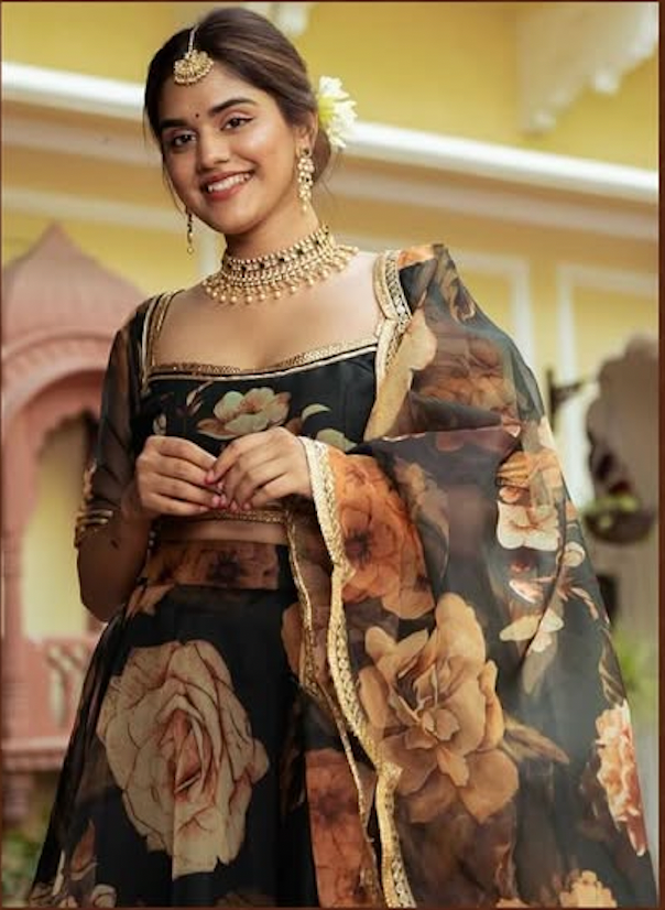 Matrut | Darling Black Floral Lehenga