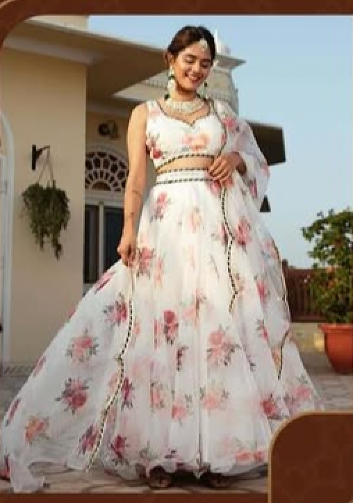Matrut | Darling White Floral Lehenga