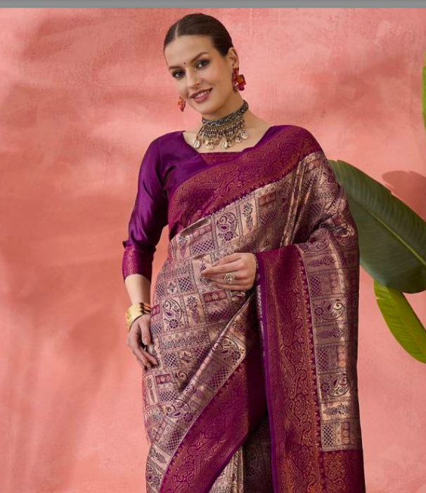 Matrut | Saral Wine Saree