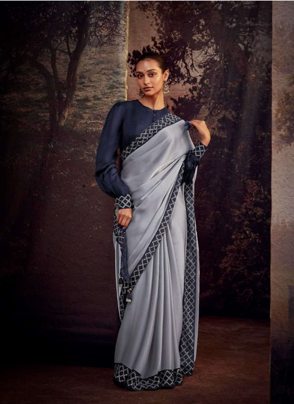 Matrut | Hit Volume Grey-Navy Saree