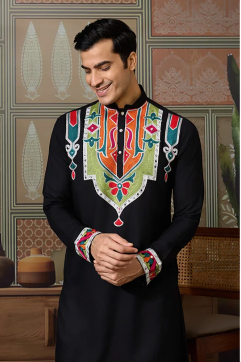 Matrut | Navami Black Kurta Set