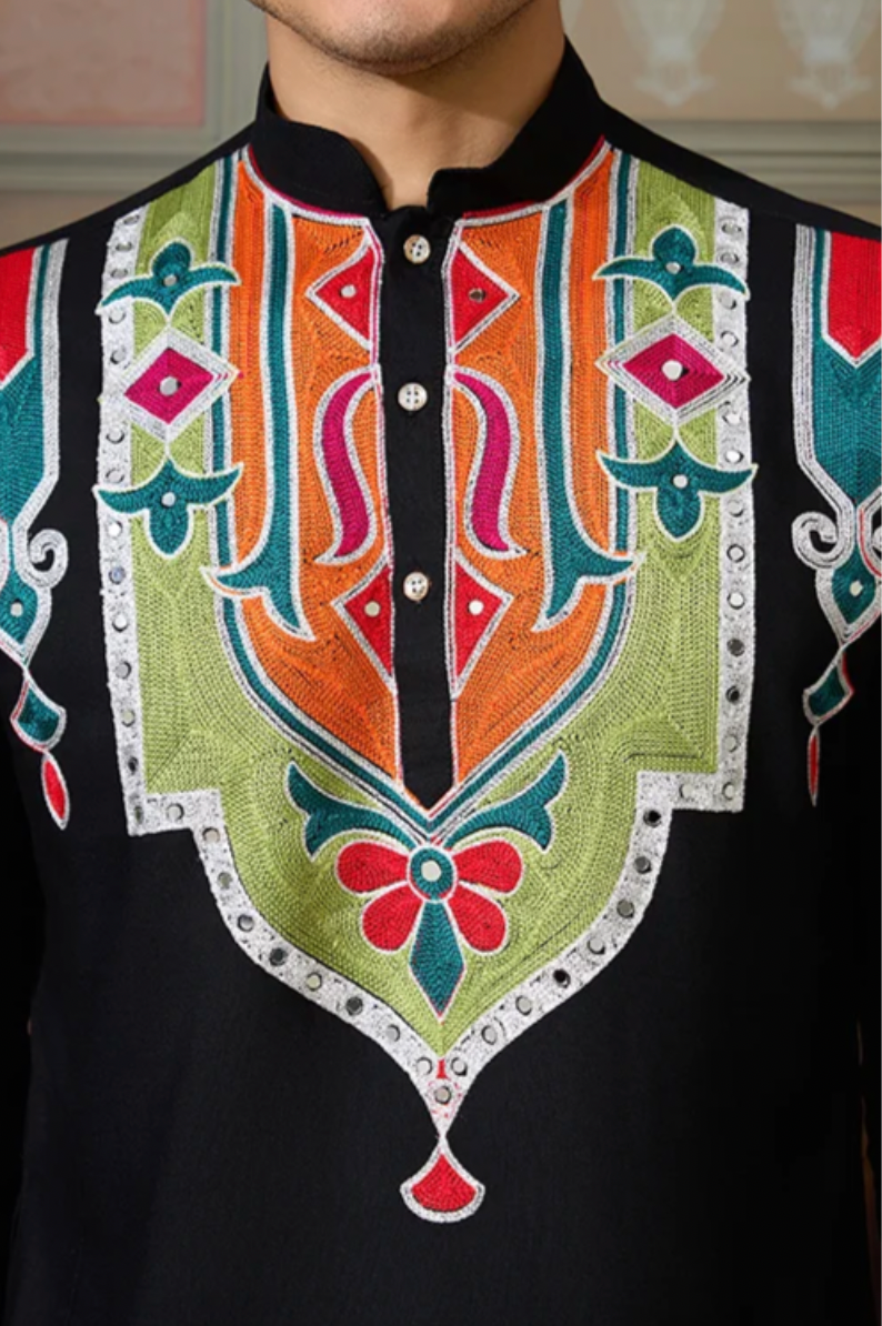 Matrut | Navami Black Kurta Set