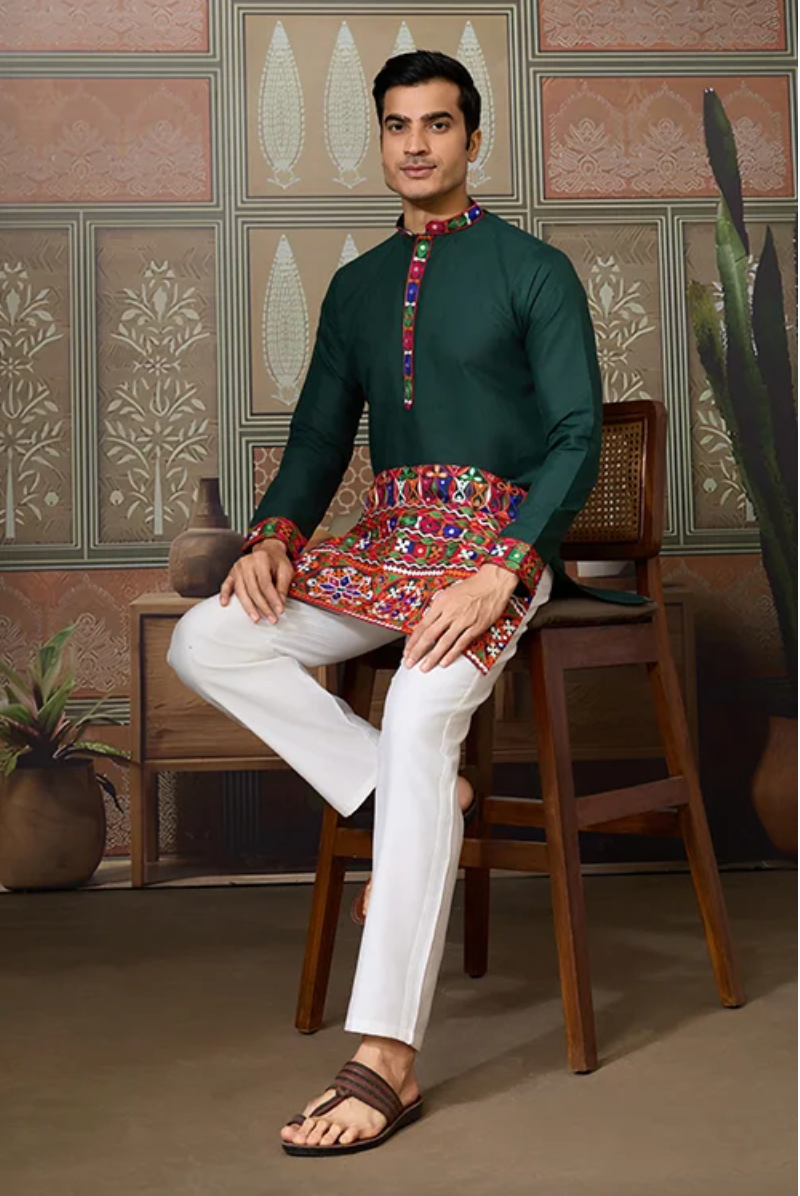 Matrut | Raas Green Kurta Set