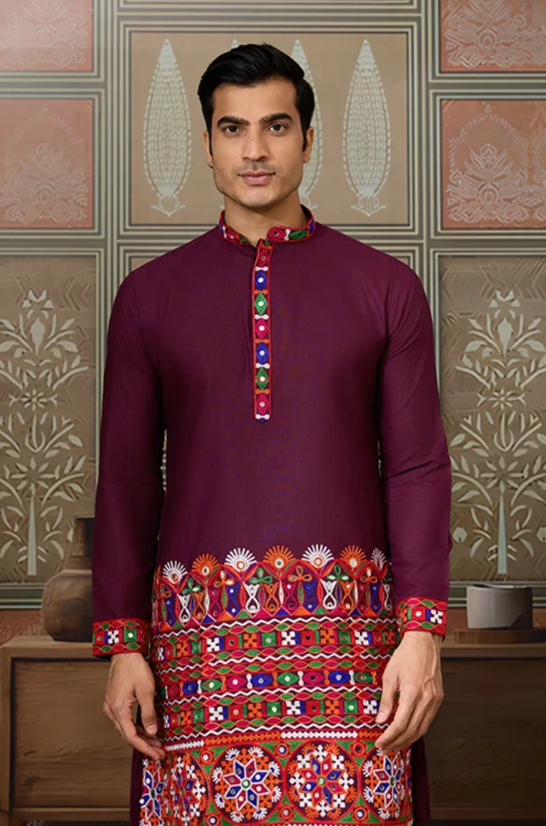 Matrut | Raas Wine Kurta Set