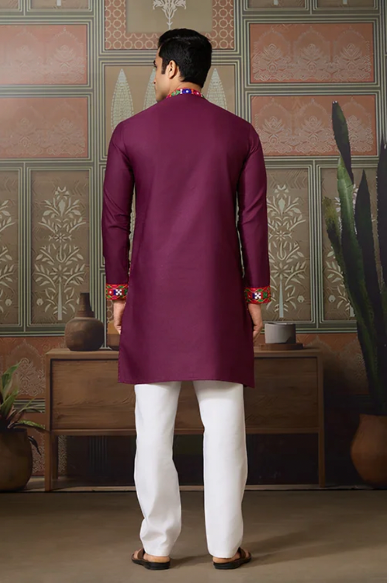 Matrut | Raas Wine Kurta Set