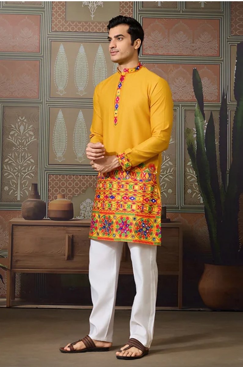 Matrut | Raas Yellow Kurta Set