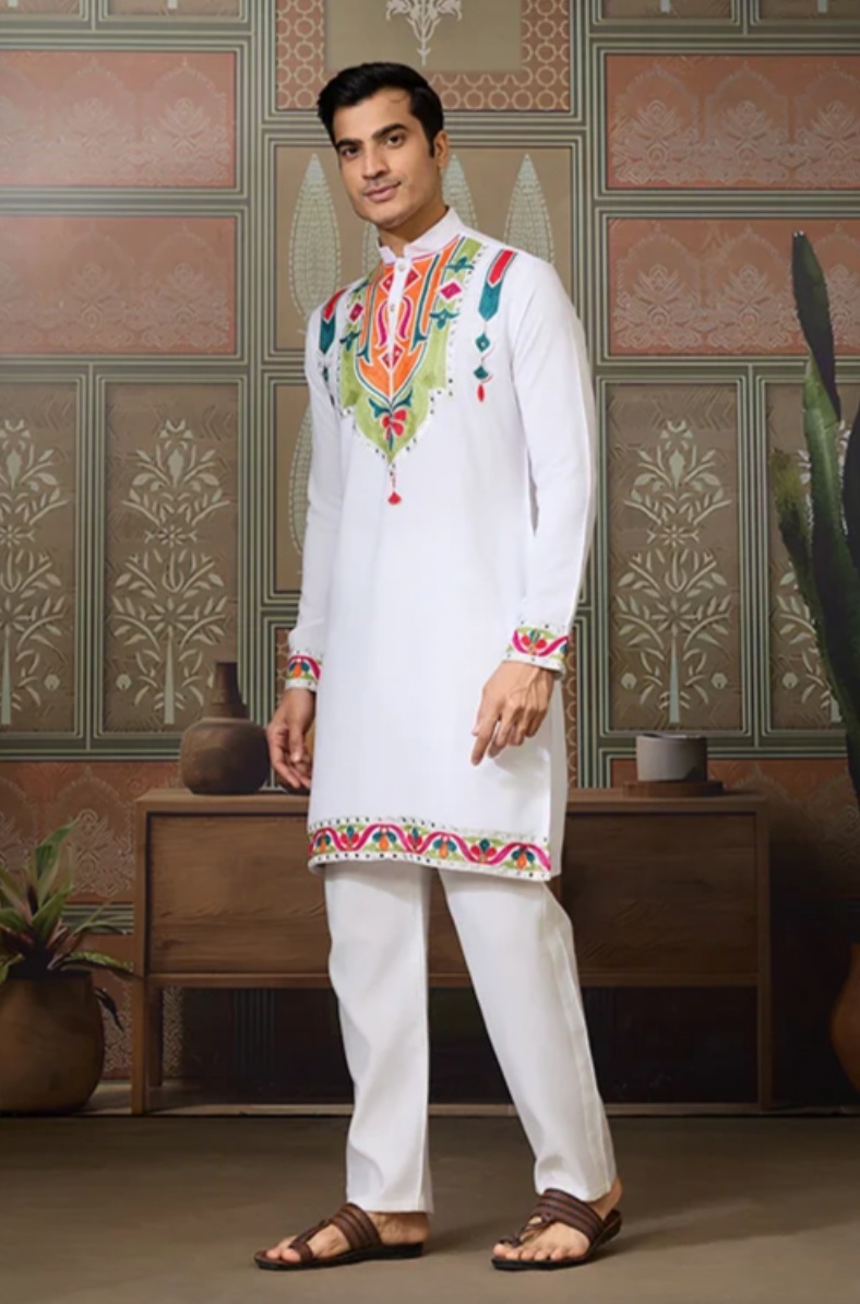 Matrut | Navami White Kurta Set