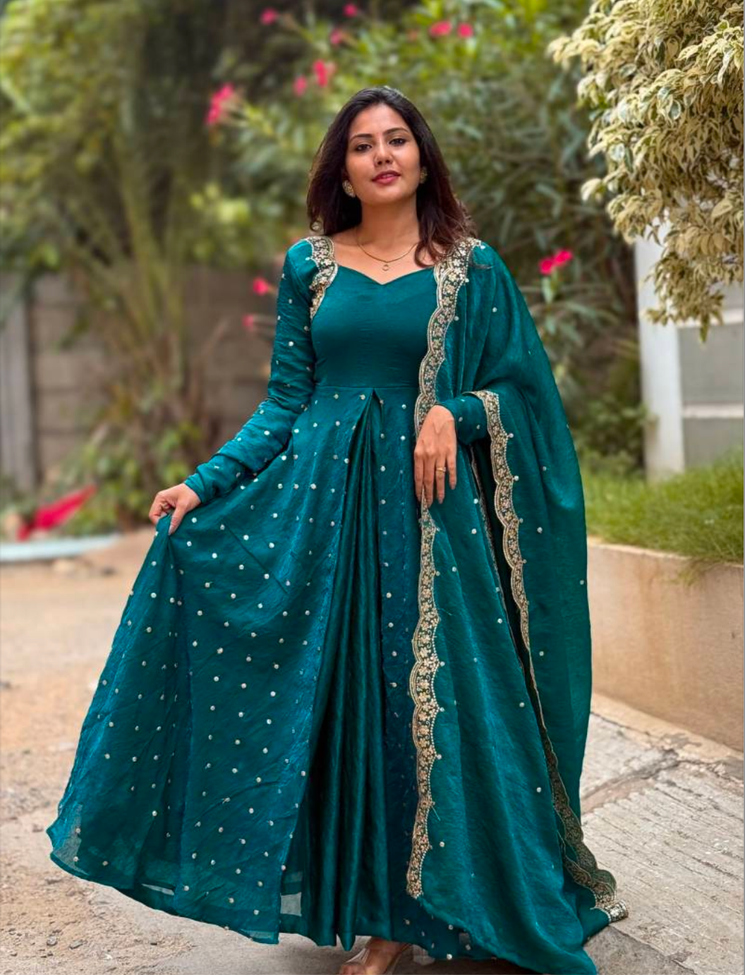 Matrut | Naisha Firozi Gown