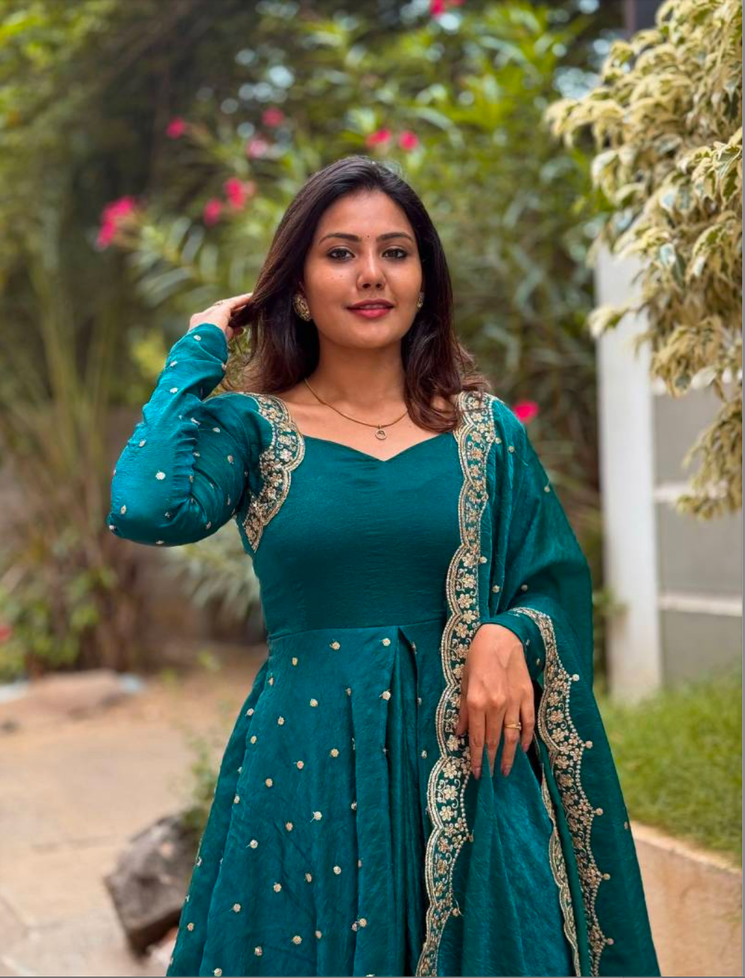 Matrut | Naisha Firozi Gown