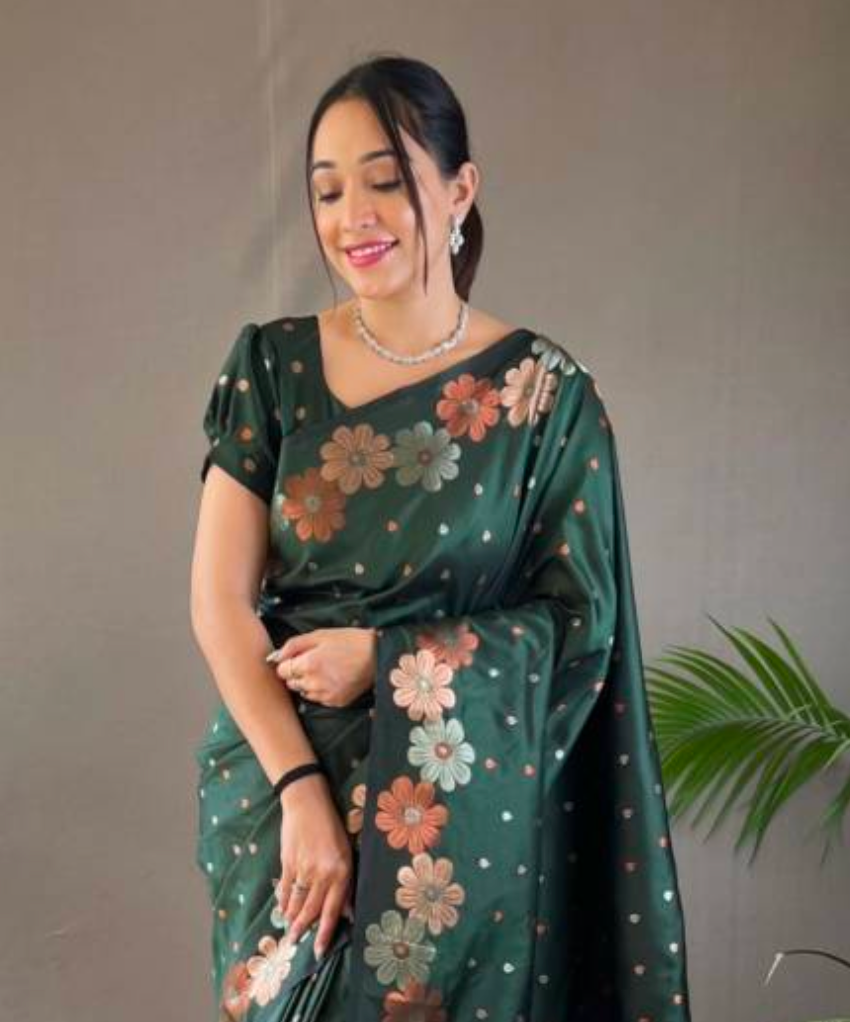 Matrut | Siya Dark Green Saree