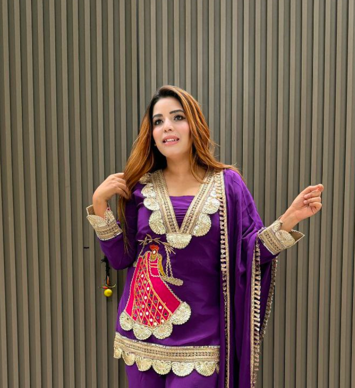 Matrut | Resham Kraft Purple Palazzo Suit