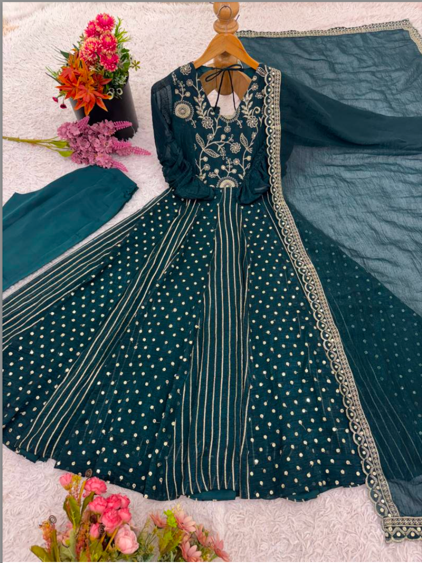 Matrut | Chandrika Teal Gown