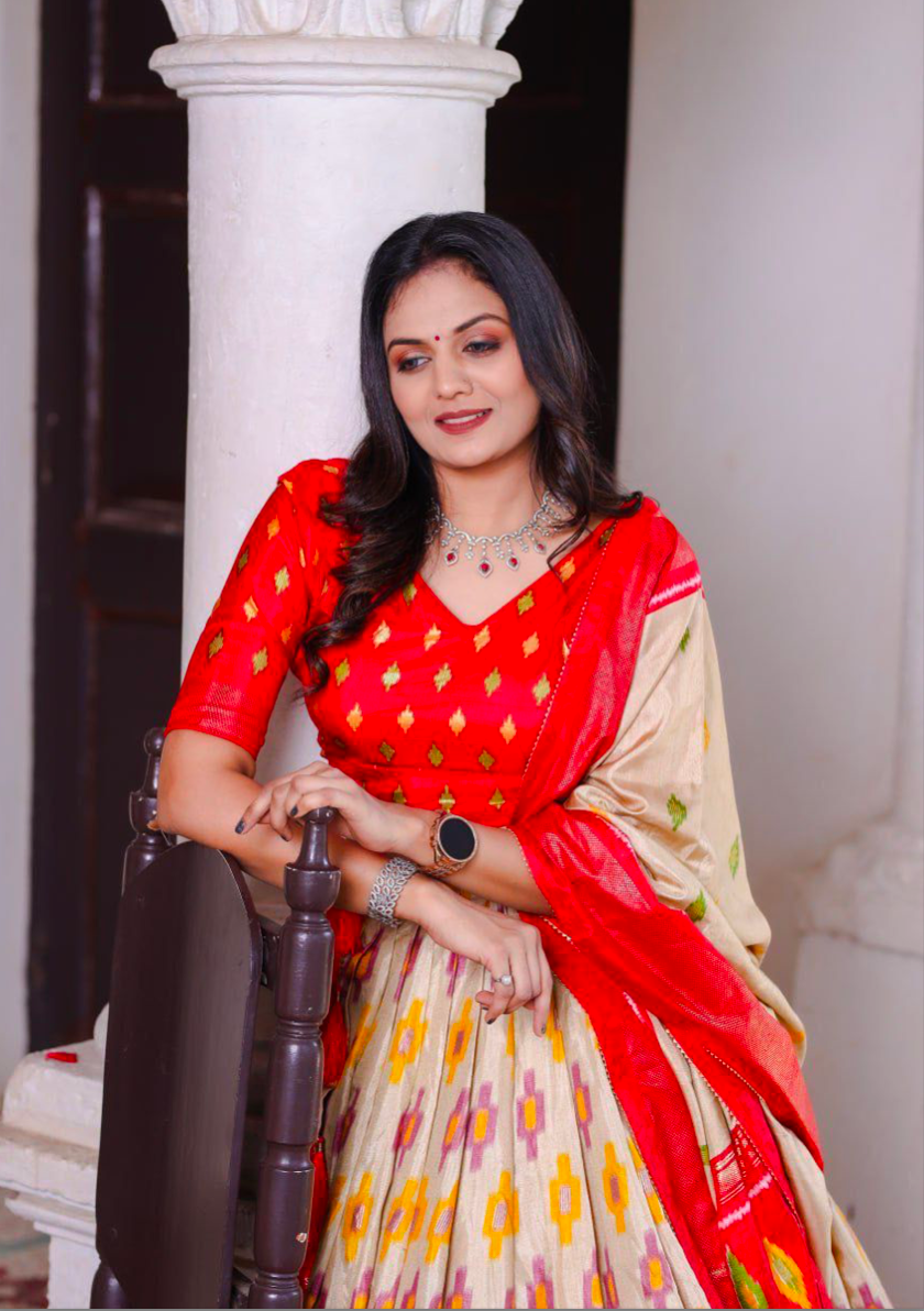 Matrut | Yuvti Red Multicolor Lehenga