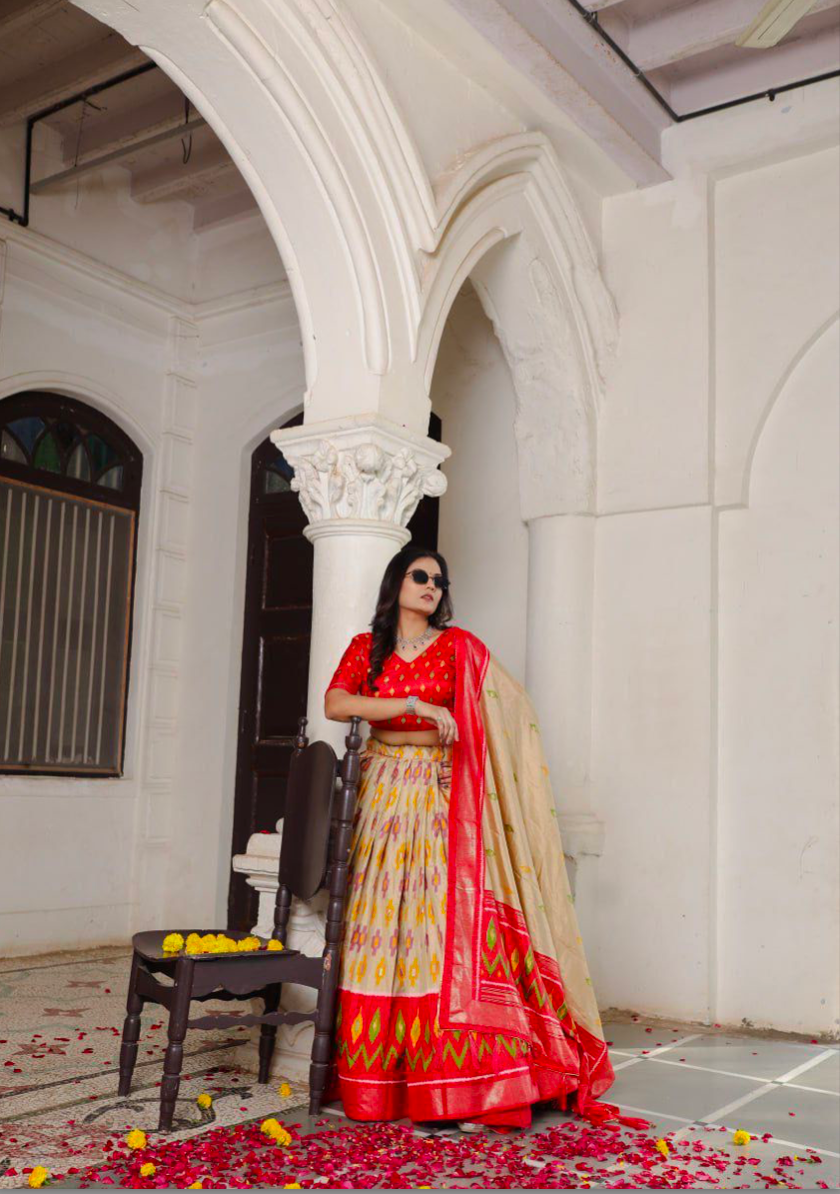 Matrut | Yuvti Red Multicolor Lehenga